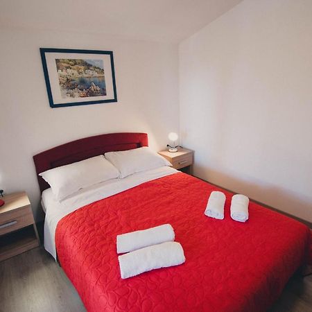 Apartments Vodice Exterior photo