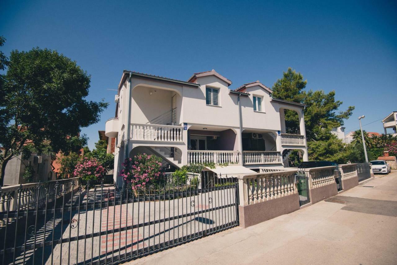 Apartments Vodice Exterior photo